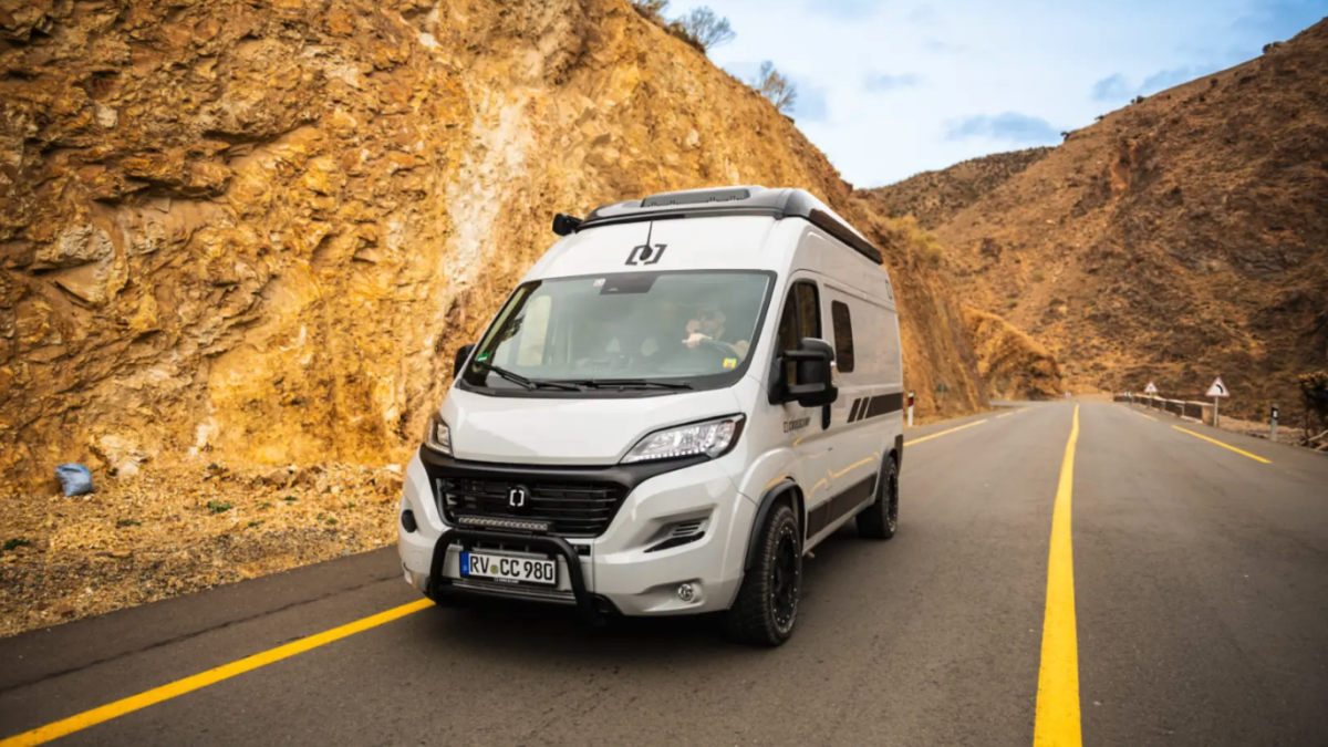 Fiat ducato 4x4 top expedition camper van price